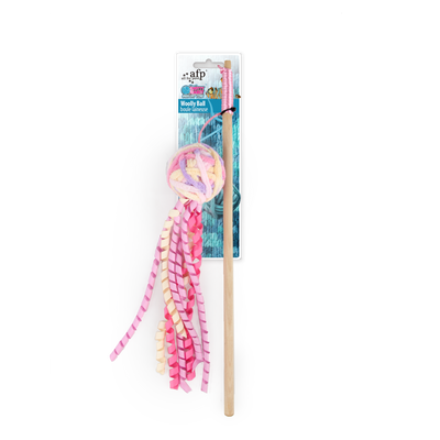 Knotty Habit Woolly Ball Pink