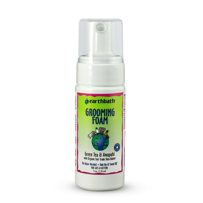 Earthbath Waterless Grooming Foam for Cats & Kittens, Green Tea Leaf Essence, Made in USA, 4 oz pump